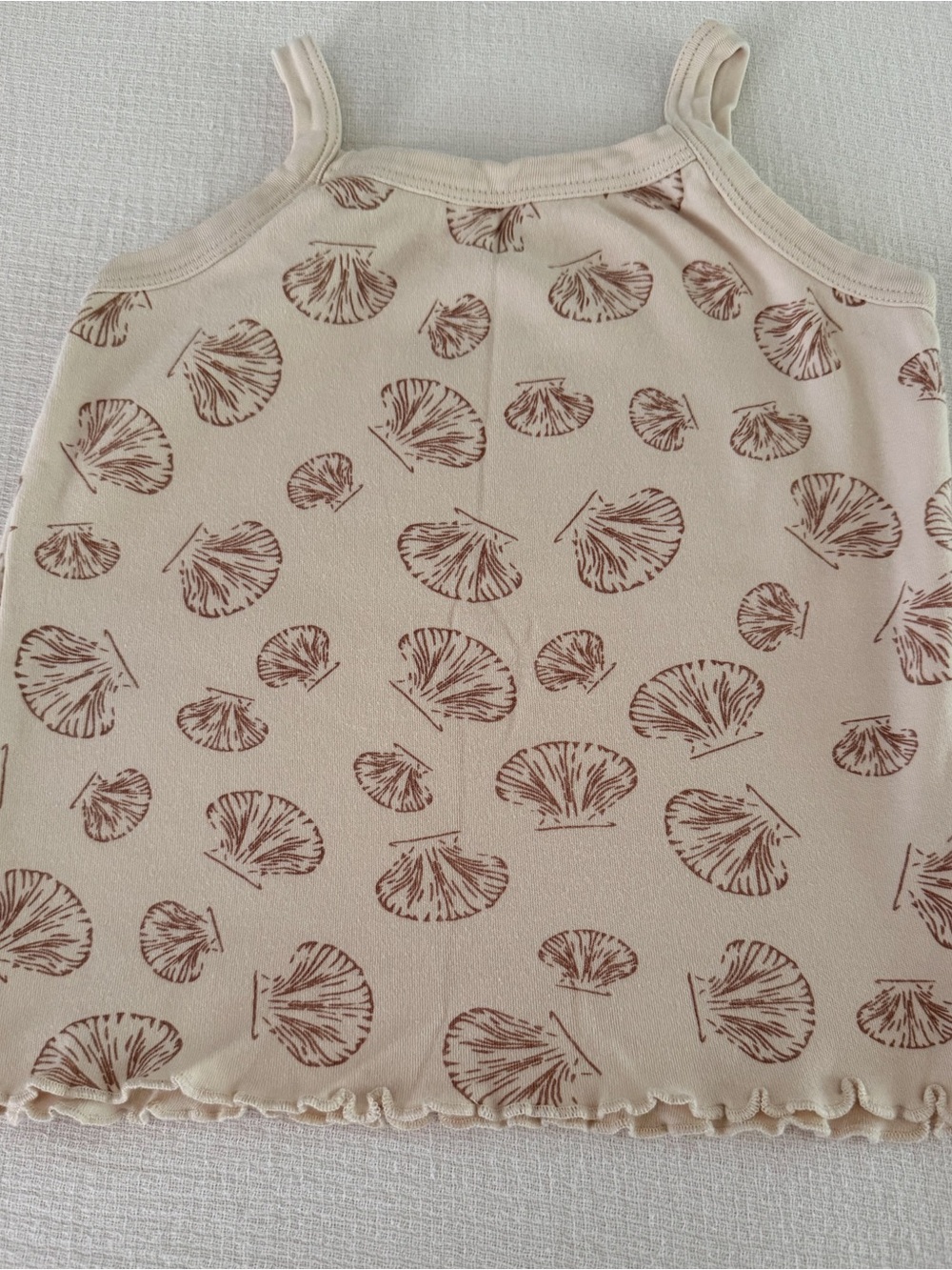 Seashell Tank - Picture 2 of 2